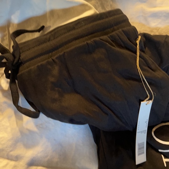 COPY - Rae Dunn “Vacation Mode” Joggers w/pkts - so soft - Picture 2 of 4